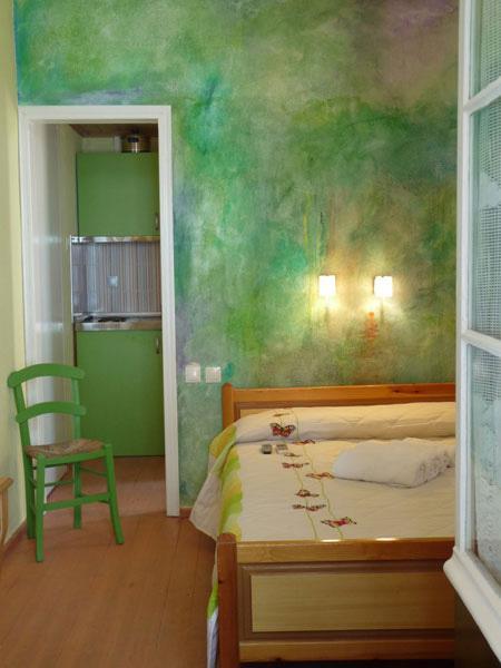 Mairi Lina Studios Kala Nera Rum bild